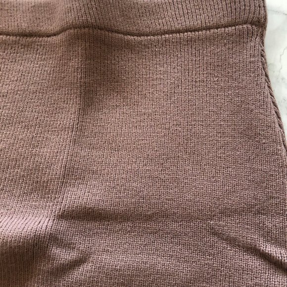 Fashion Nova Skirt - Picture 5 of 6